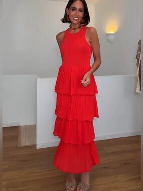 NWT H&M RED BRIGHT RED TIERED FINE-KNIT DRESS VARIOUS SIZES